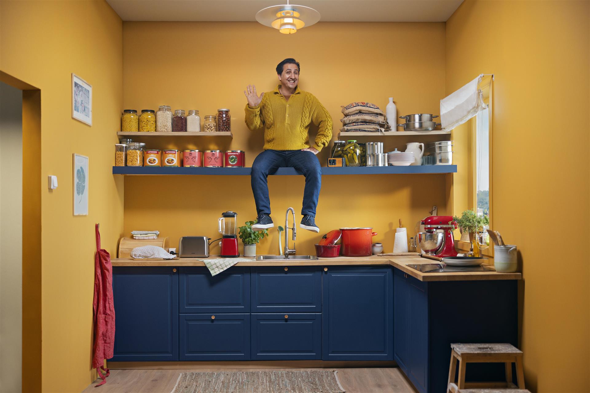 DSB - Beredskapsvenn - venn sit i lagerhylla i heimen